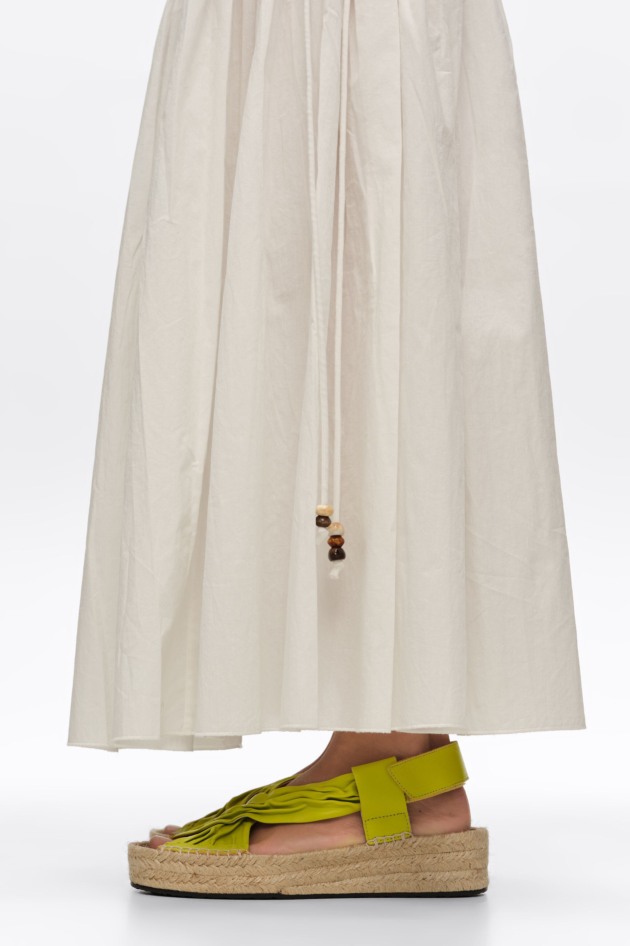 Lime läder jute-välvad sandal