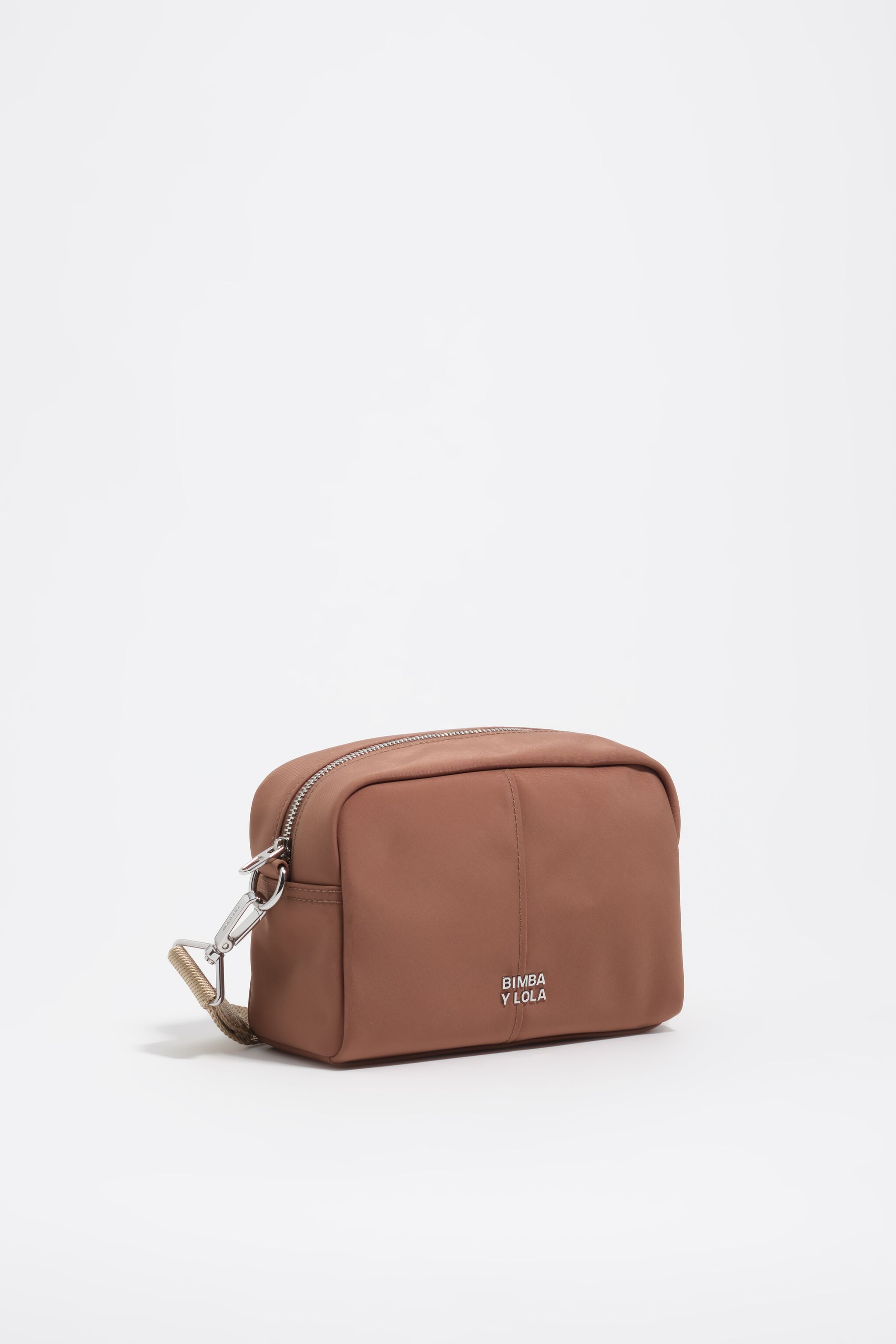 Tan nylon väska över axeln Tan nylon väska över axeln