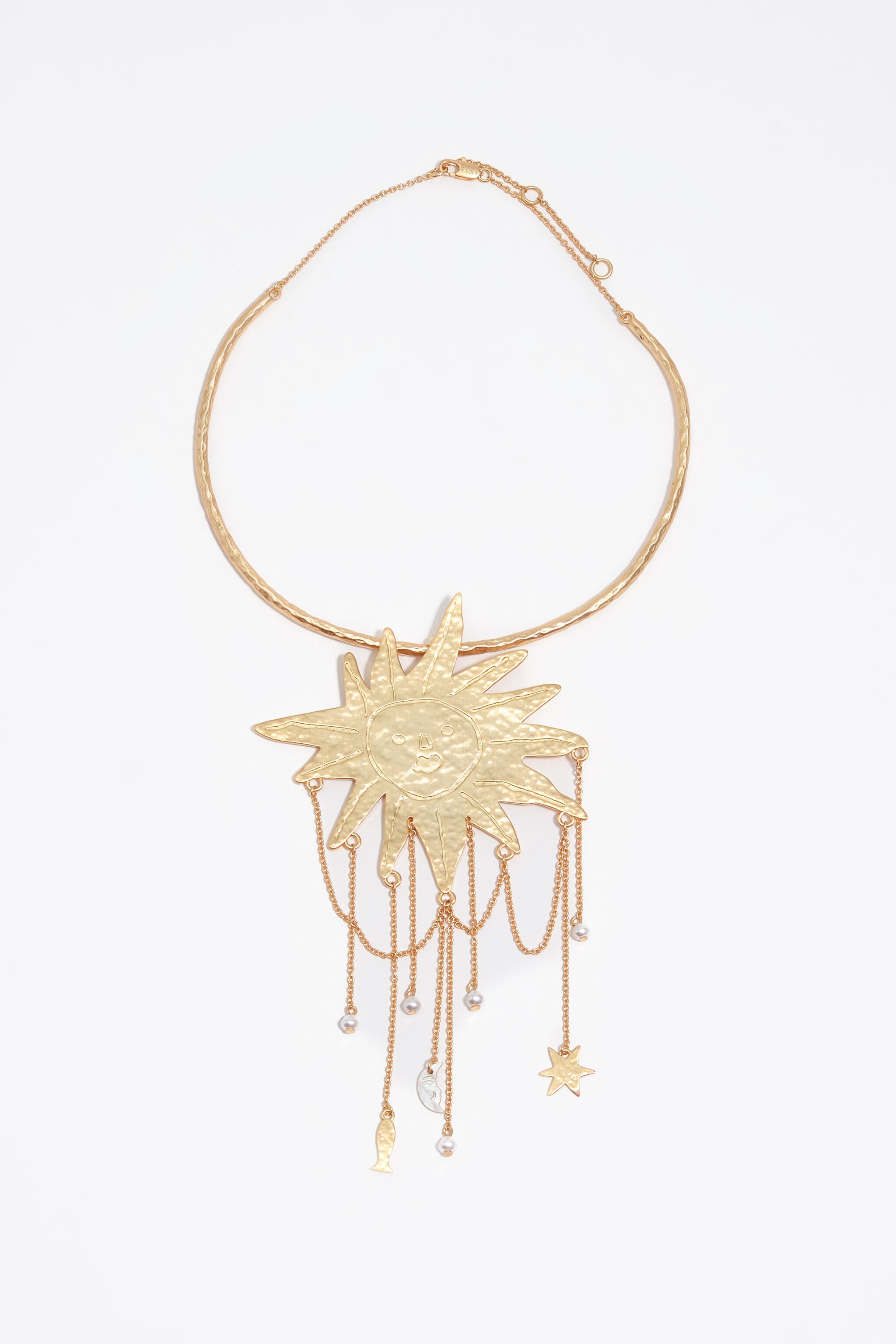 Halsband med sol och måne med borstade guld kedjor och perlor