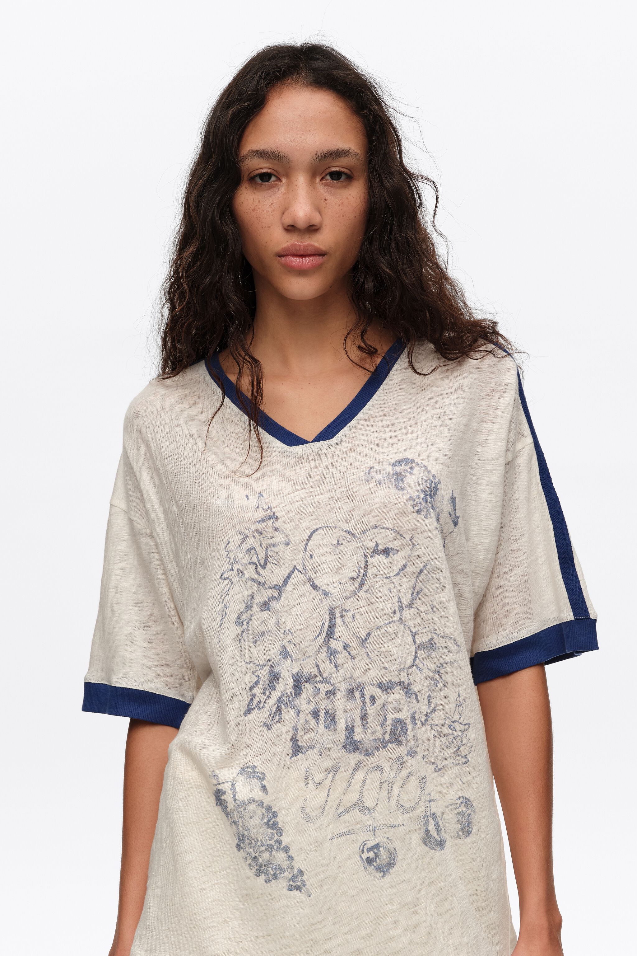 Fadad ivorlinnen fruktlogotyp T-shirt