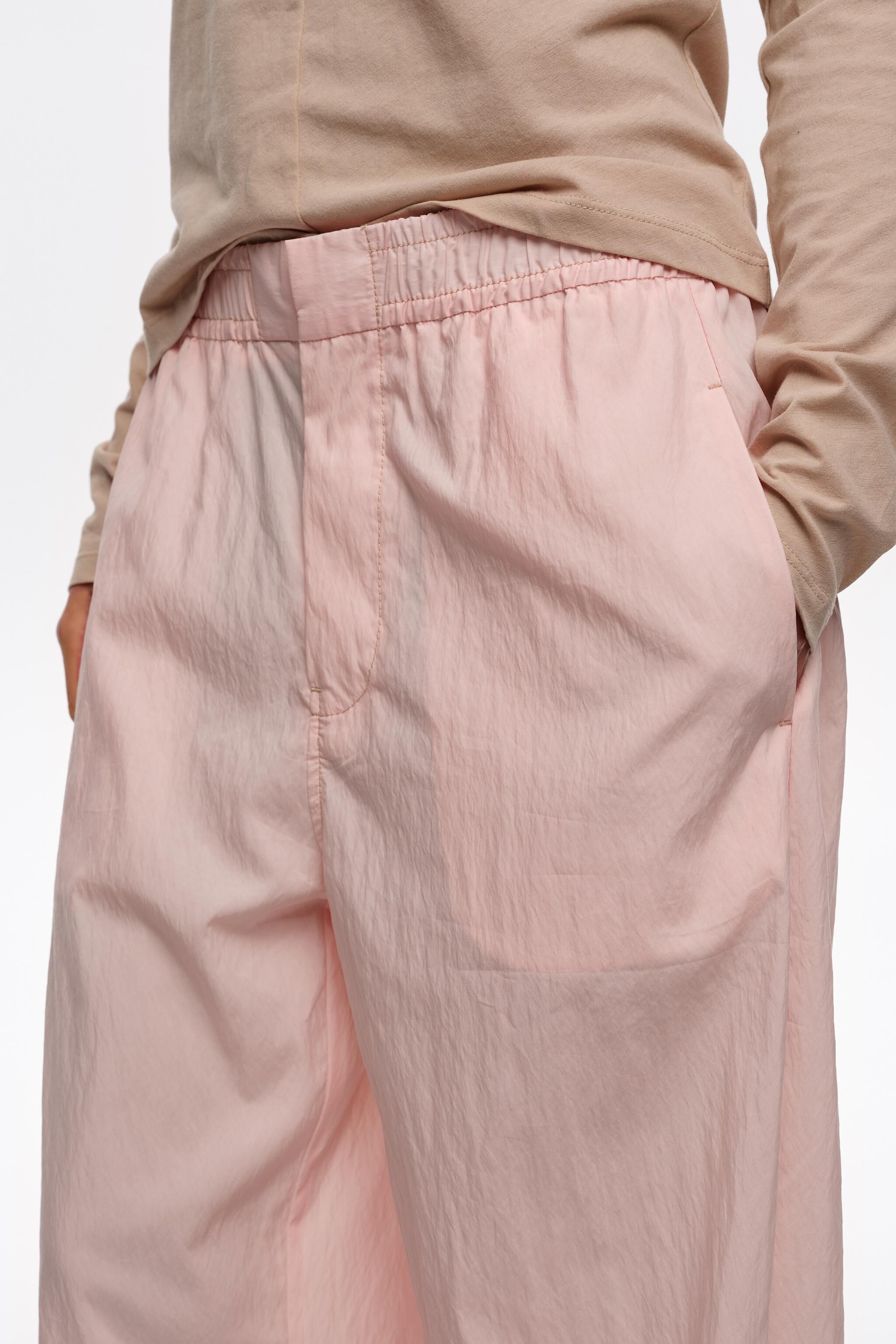 Ljusrosa samlade joggers