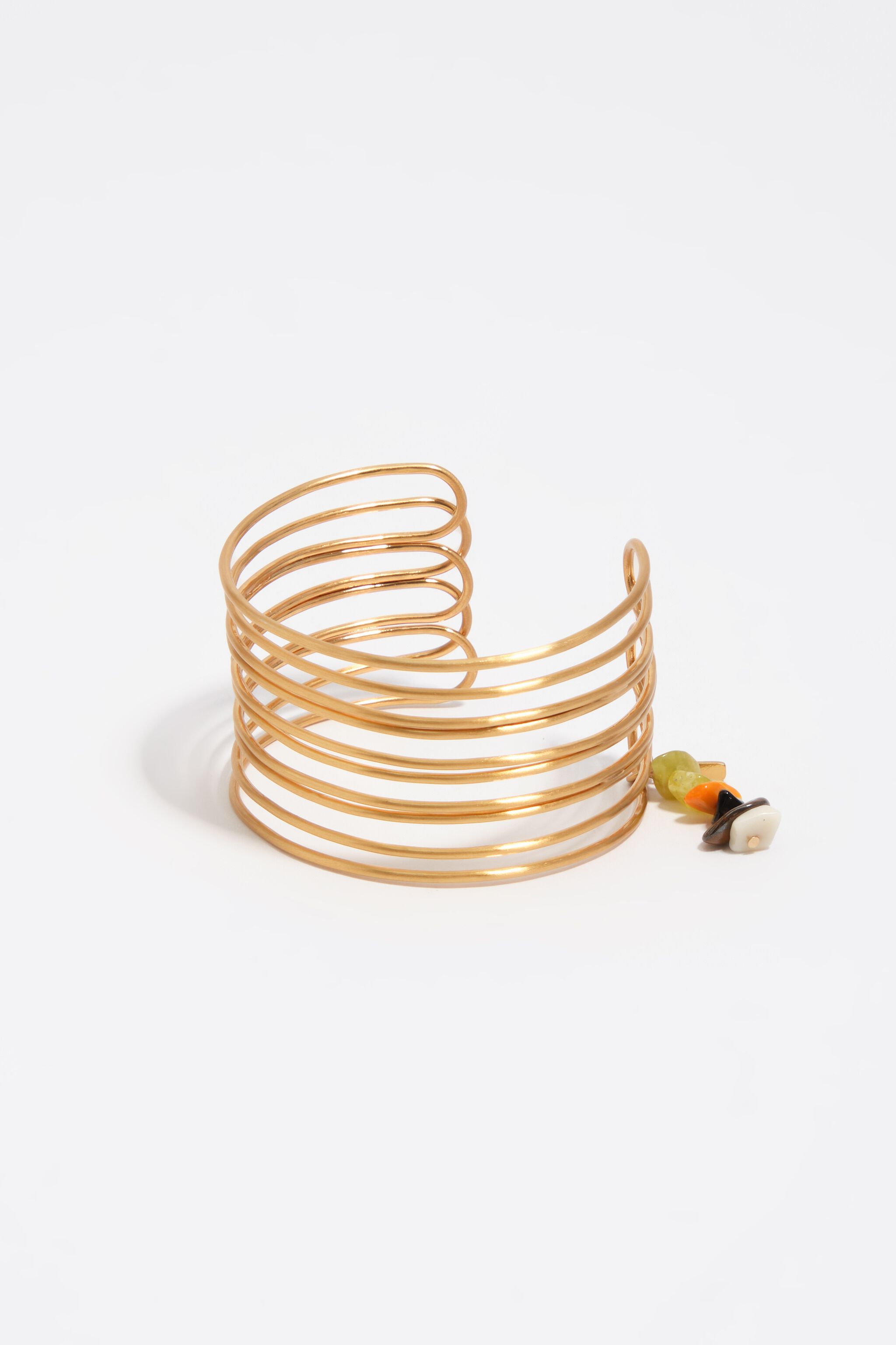 Åldrande guldtexturerad bandarmband