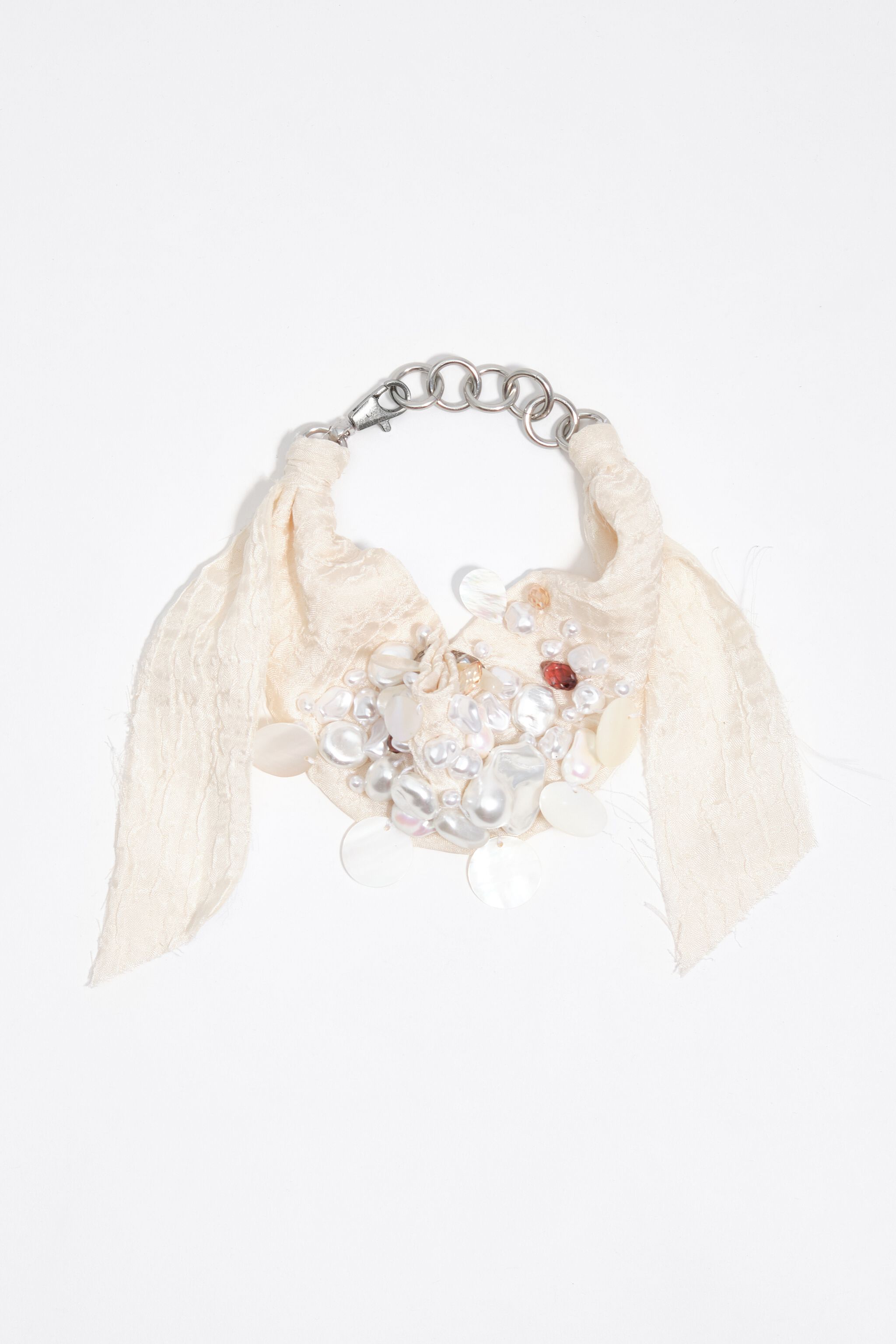 Ivory vävad halsband med perlor