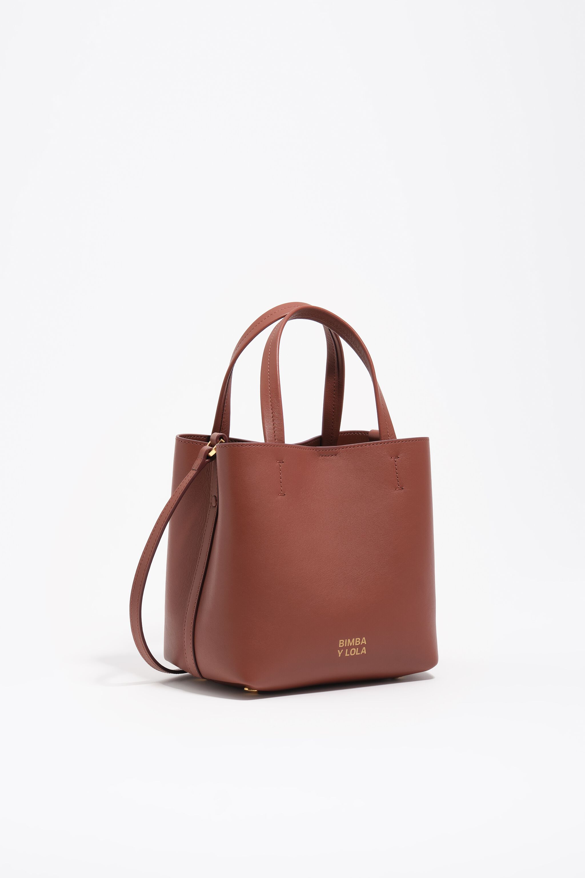 Liten walnuttläder Chihuahua-bag