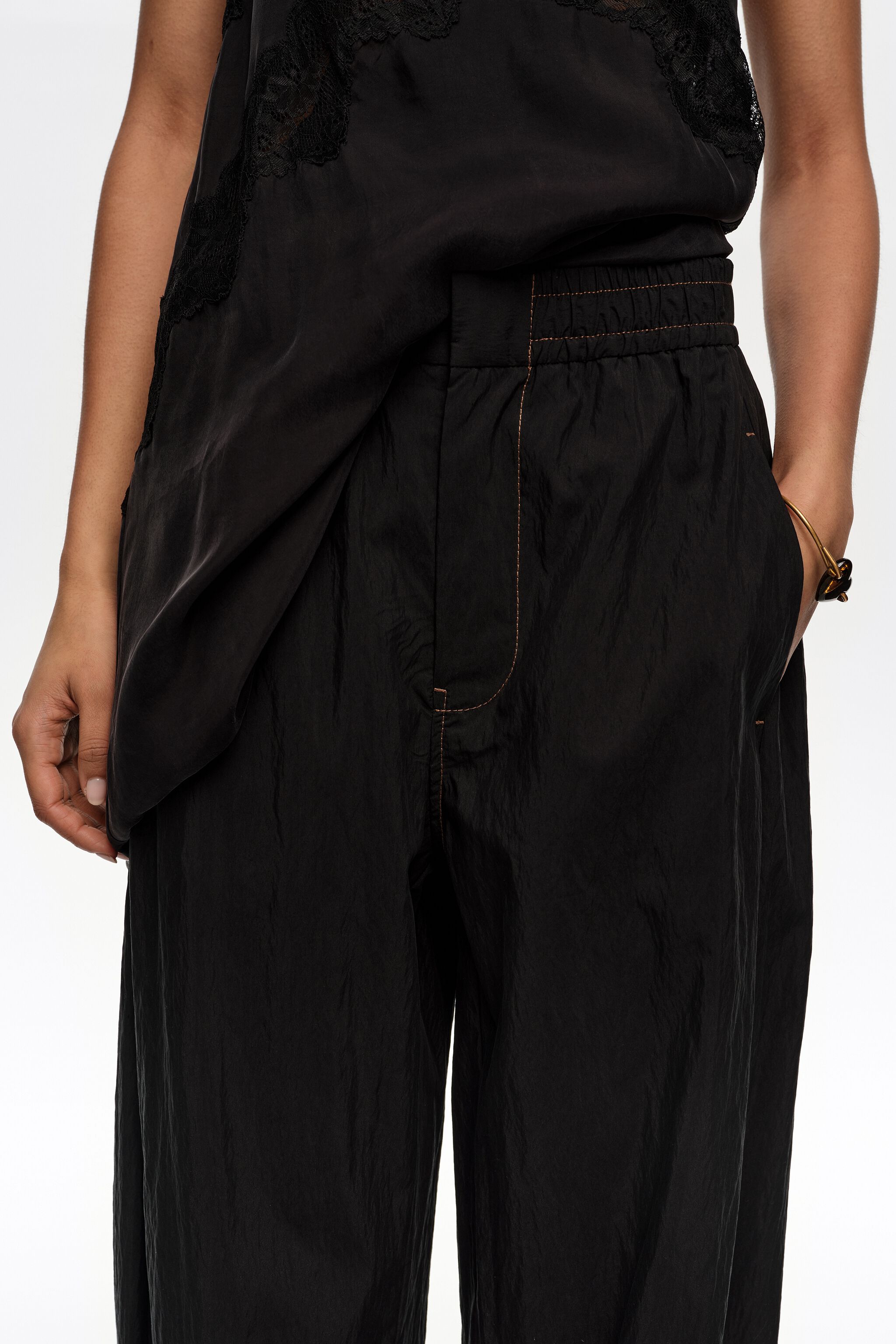 Svarta samlade joggers