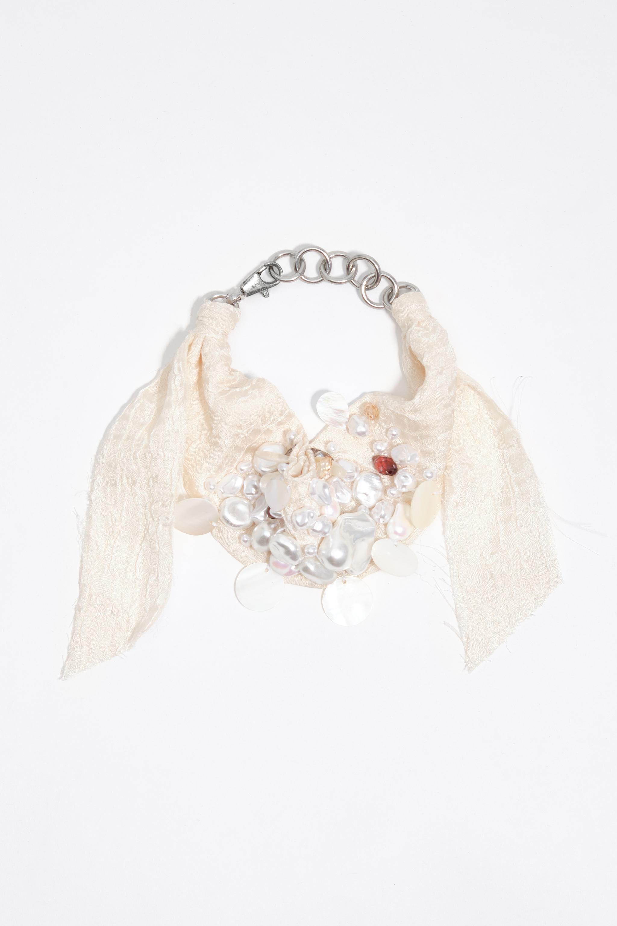 Ivori vuxen halsband med perlor