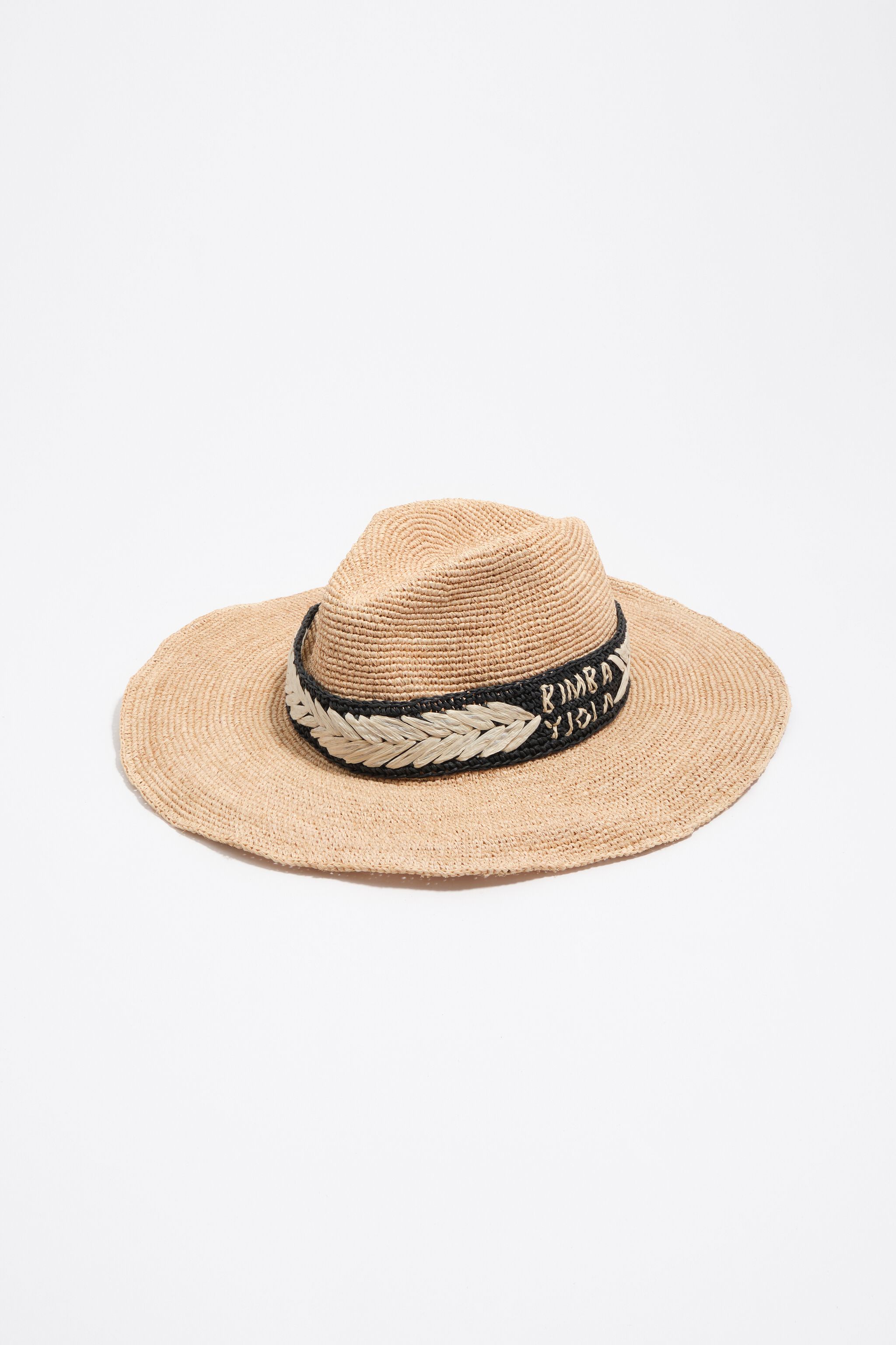 Raffia stickad bandmössa