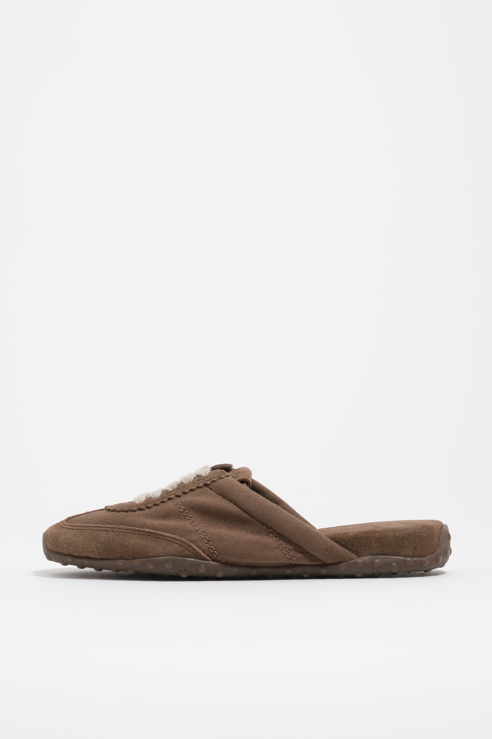 Brunt skinn- och tyg 13 31 mule sneakers