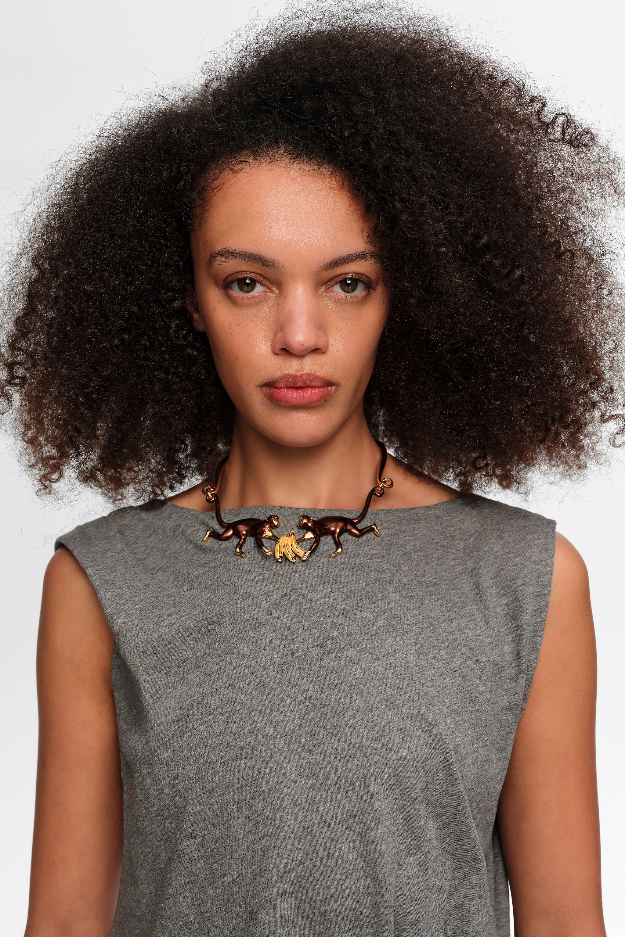 Guld apor och bananer halsband