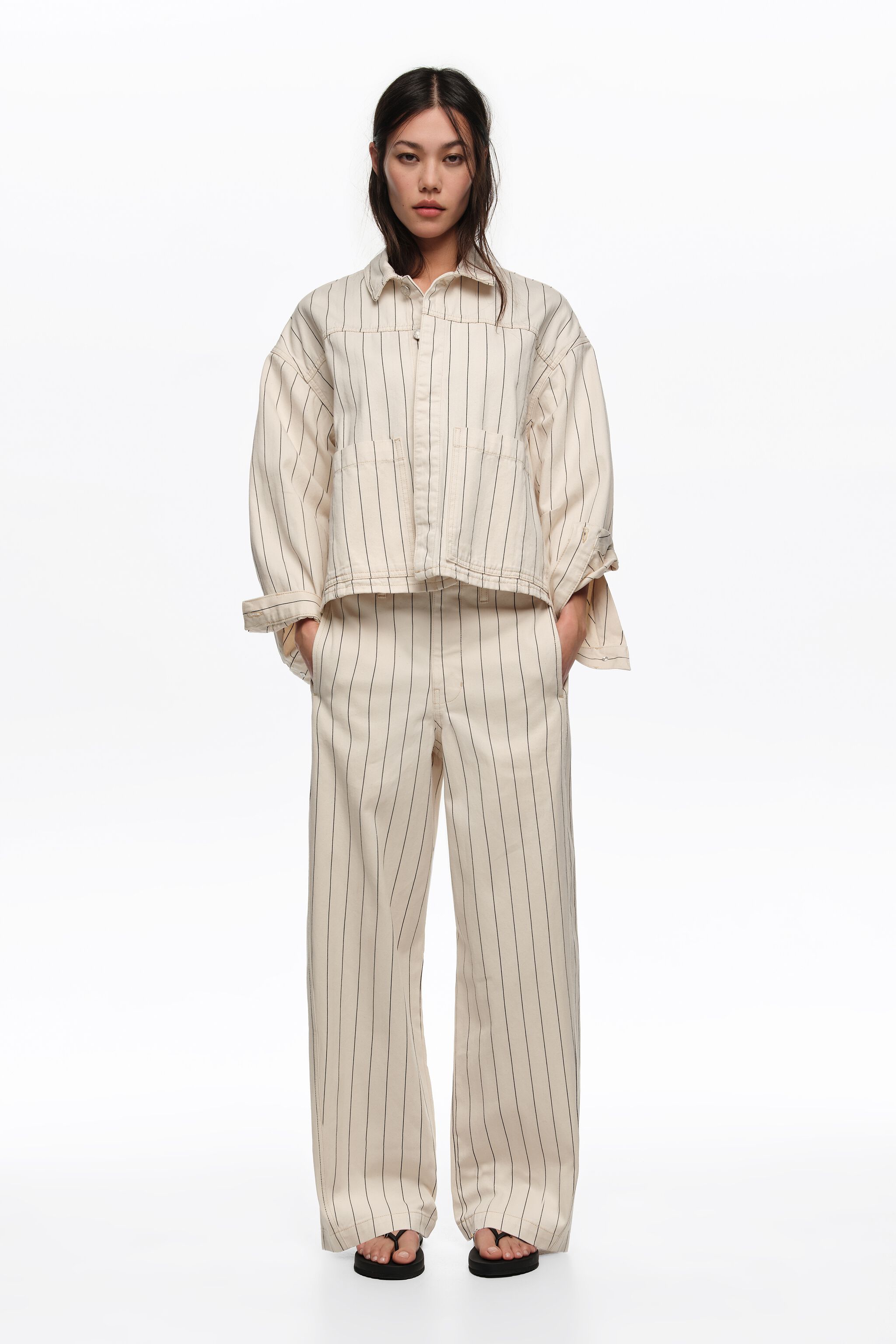 Off-white streckad A-linje jeansjacka Off-white streckad A-linje jeansjacka