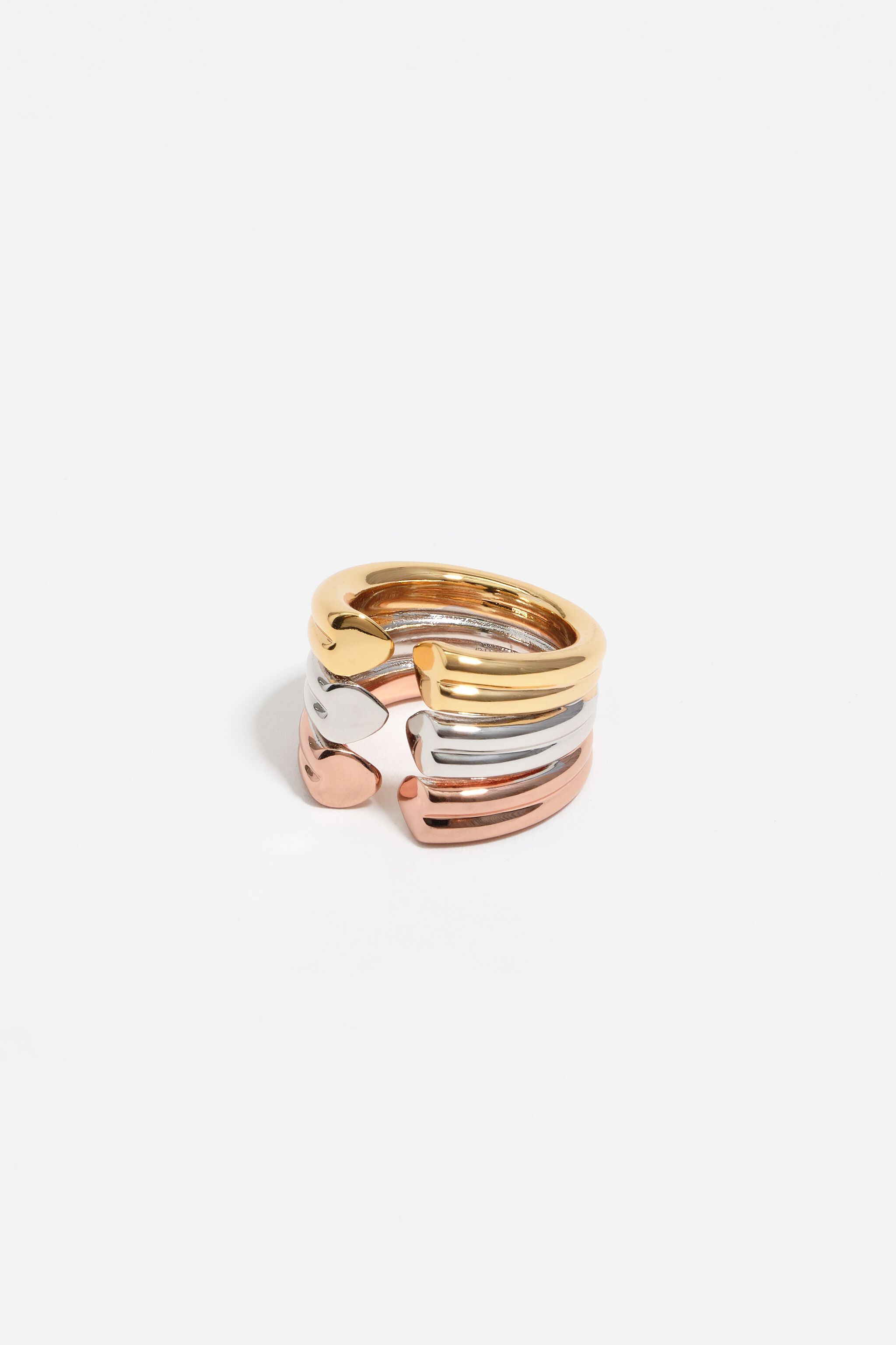 Tretonade hjärtformade ring